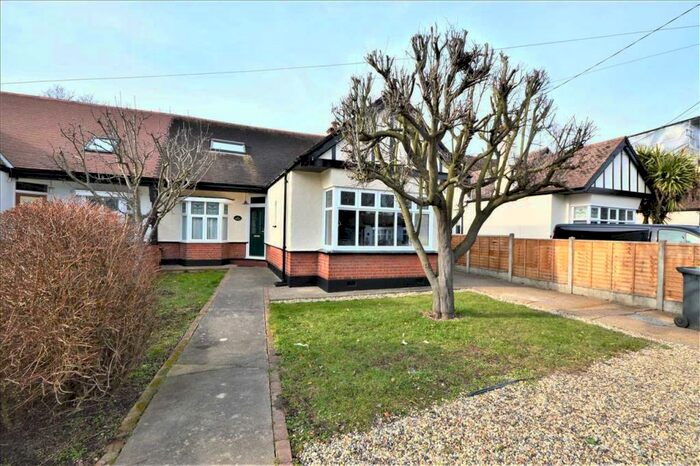 4 Bedroom Semi-Detached House To Rent In Rochford **Online Enquiries Only**, SS4