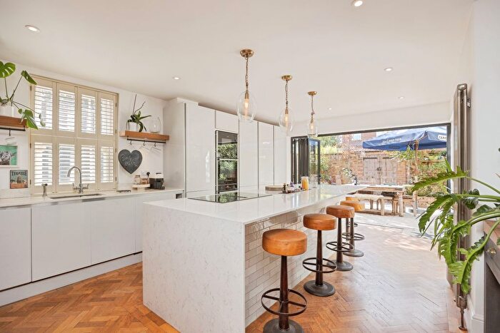 4 Bedroom Detached House For Sale In Maidstone Road, Sevenoaks, TN15