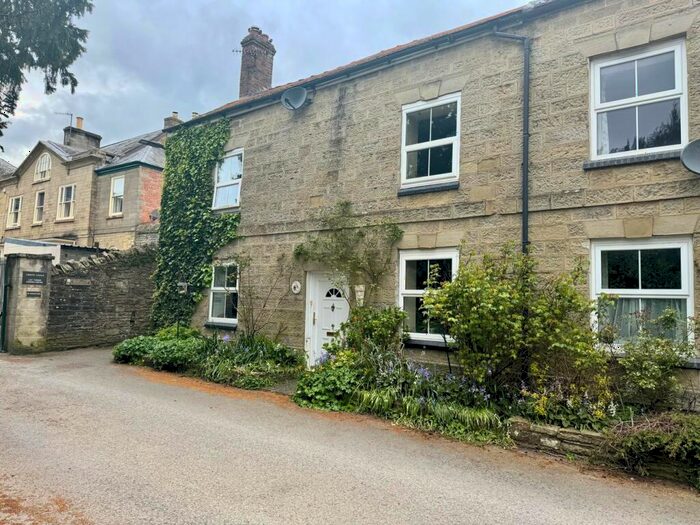 3 Bedroom Terraced House For Sale In Island Terrace, Kington, HR5