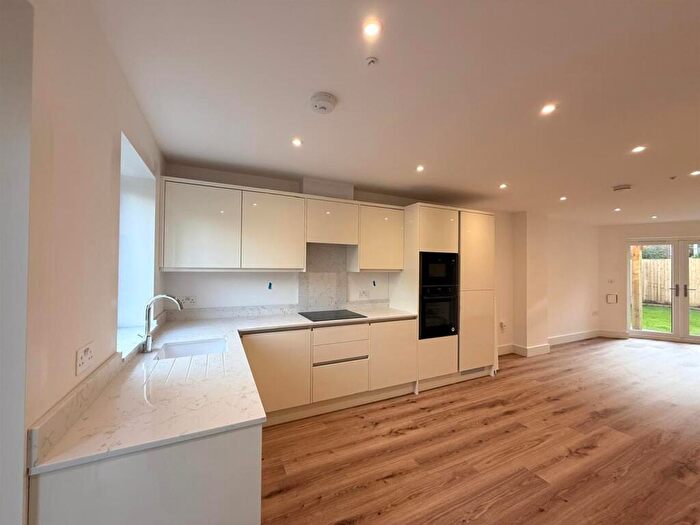 3 Bedroom House For Sale In Princes Road, Ferndown, BH22