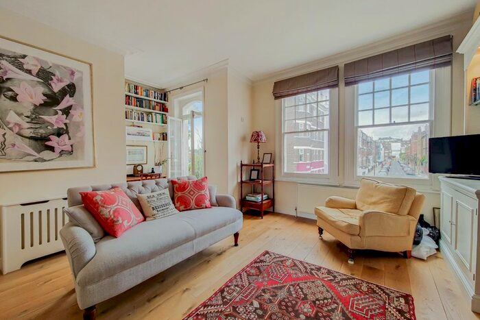 2 Bedroom Flat To Rent In Perham Road, London, Greater London, W14