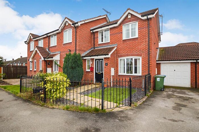 3 Bedroom Semi-Detached House To Rent In Nelson Close, Mansfield, NG19