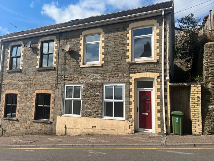 3 Bedroom Terraced House For Sale In High Street, Llantrisant, Pontyclun, CF72