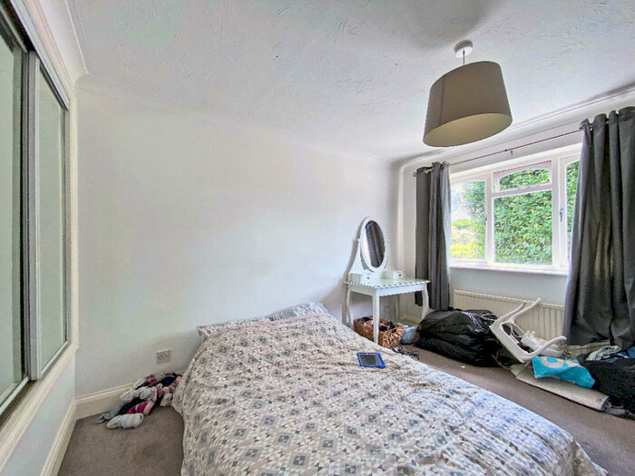 2 Bedroom End Of Terrace House To Rent In Chamomile Gardens, Farnborough, GU14