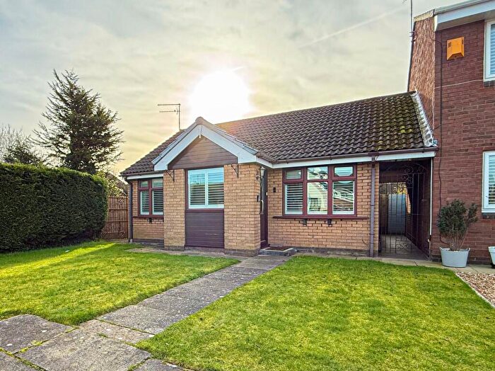2 Bedroom Semi-Detached Bungalow For Sale In Haverton Walk, Liverpool, L12