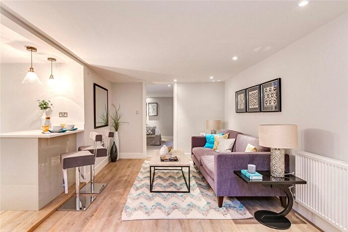 1 Bedroom Flat To Rent In Whittingstall Road, Parsons Green, SW6