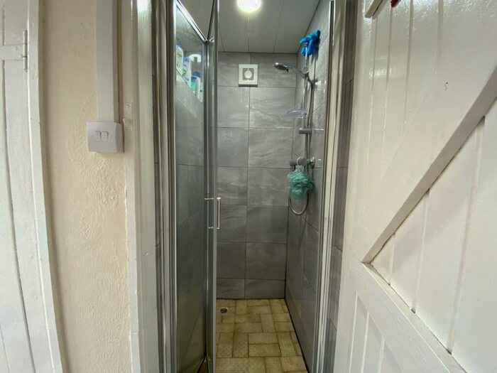 5 Bedroom Terraced House To Rent In Llantrisant Street, Cathays, CF24