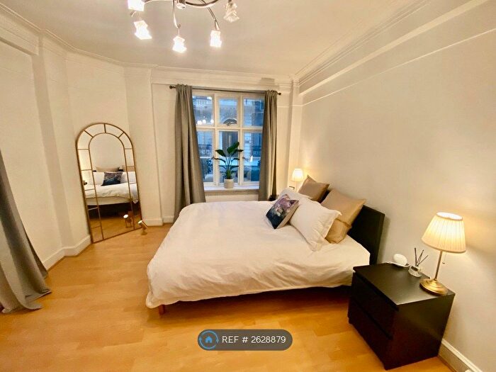 1 Bedroom Flat To Rent In Chesterfield House, London, W1J