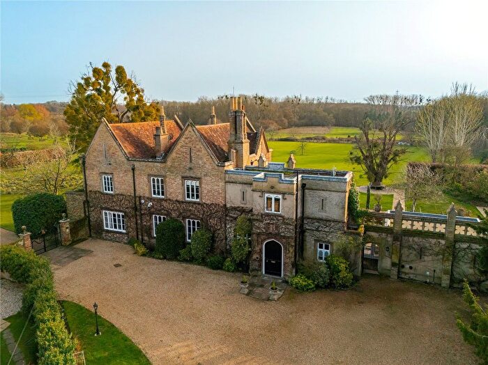 6 Bedroom Equestrian For Sale In Hunsdonbury, Hunsdon, Ware, Hertfordshire, SG12