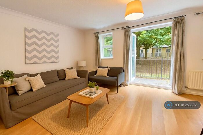 6 Bedroom Terraced House To Rent In Parnell Road, Stapleton, Bristol, BS16