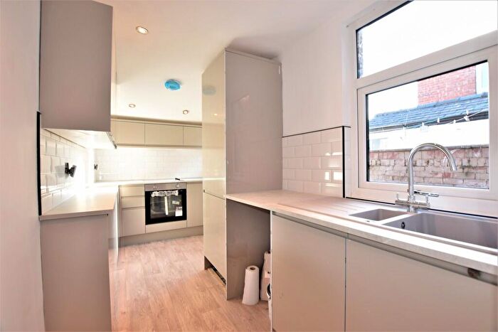 2 Bedroom Terraced House To Rent In Cunliffe Road, Blackpool, FY1