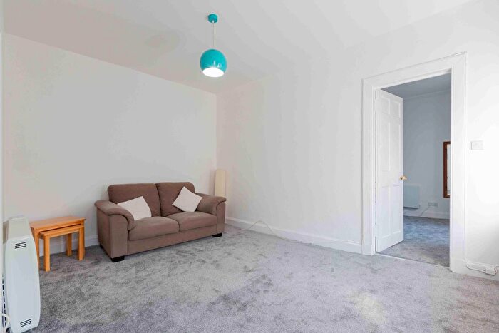 1 Bedroom Flat To Rent In Seafield Road, Edinburgh, EH6