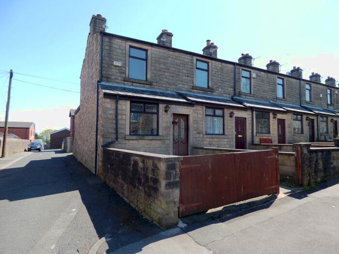 2 Bedroom End Of Terrace House To Rent In Wynne Street, Halliwell, Bolton, BL1
