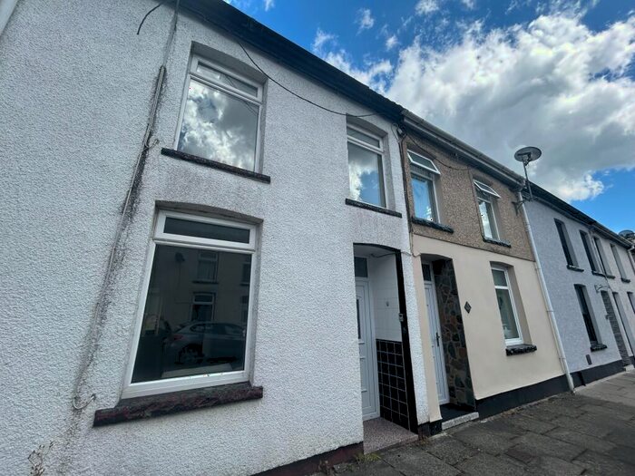 3 Bedroom House To Rent In Lower Bailey Street, Porth, CF39