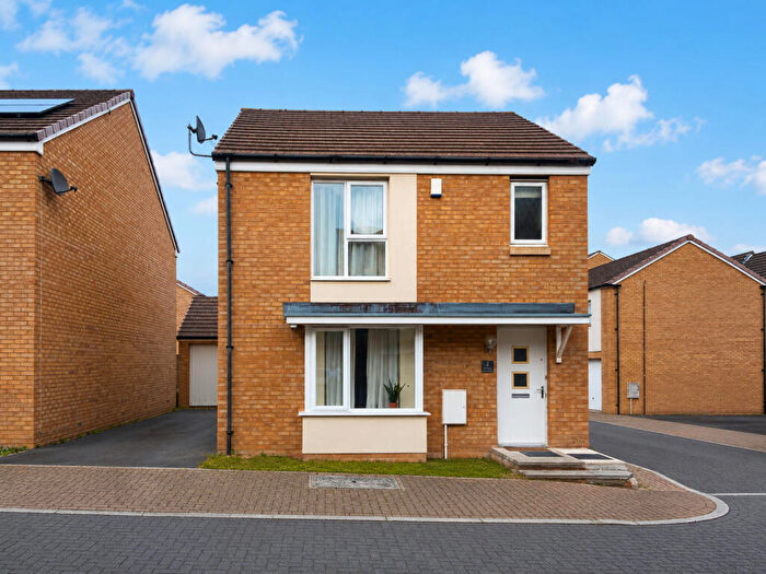 4 Bedroom Detached House To Rent In Hempton Field Drive, Patchway, BS34