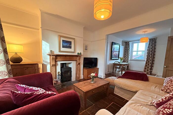 3 Bedroom Terraced House For Sale In Arwenack Avenue, Falmouth, TR11