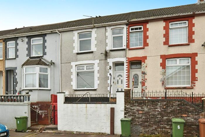 4 Bedroom Terraced House For Sale In Glyn Terrace, Fochriw, Bargoed, CF81
