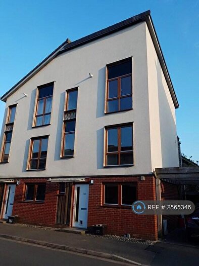 4 Bedroom Semi-Detached House To Rent In Great Mead, Chippenham, SN15