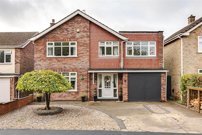 4 Bedroom Detached House For Sale In East Green, Messingham, DN17