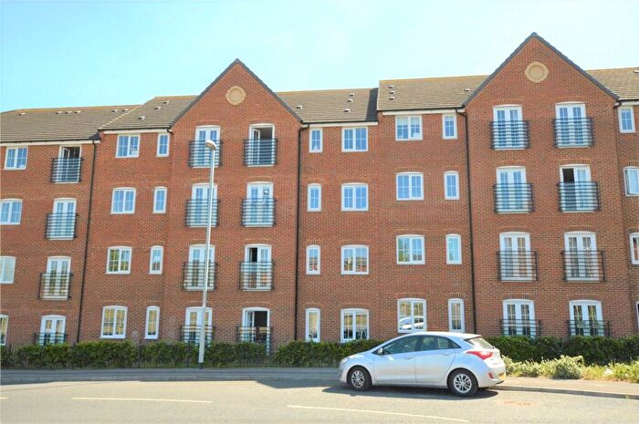 2 Bedroom Apartment To Rent In The Willows, Fenton Gate, Middleton, Leeds, LS10
