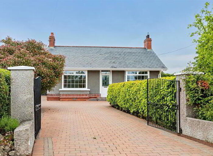 3 Bedroom Detached Bungalows For Sale In Belfast Road, Antrim, BT41