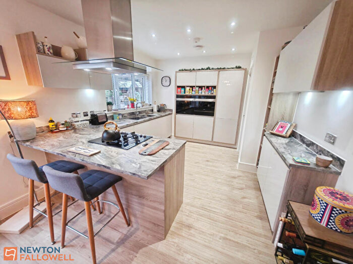 5 Bedroom Detached House For Sale In Farthing Way, Mansfield, NG18