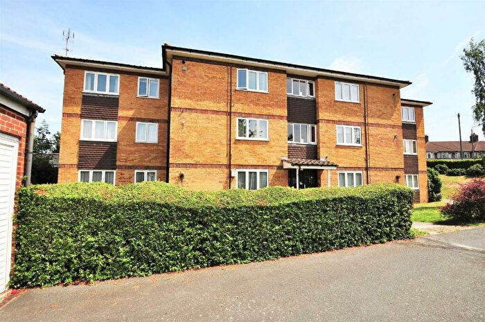 2 Bedroom Flat To Rent In Fox Hollow Drive, Bexleyheath, DA7