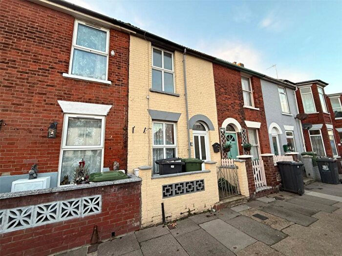 2 Bedroom Terraced House To Rent In Northgate Street, Great Yarmouth, Norfolk, NR30