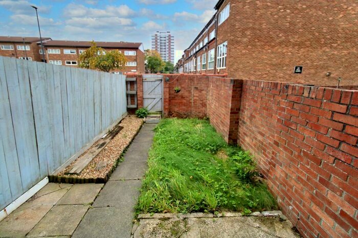 3 Bedroom Town House To Rent In Tynemouth Close, Heaton, Newcastle Upon Tyne, Tyne And Wear, NE6