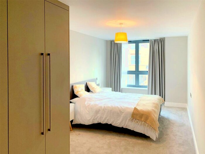 2 Bedroom Apartment To Rent In Harrier House, Antoinette Close, Kingston Upon Thames, KT1