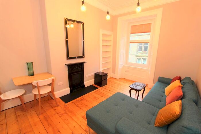 2 Bedroom Flat To Rent In /, Steel's Place, Edinburgh, EH10