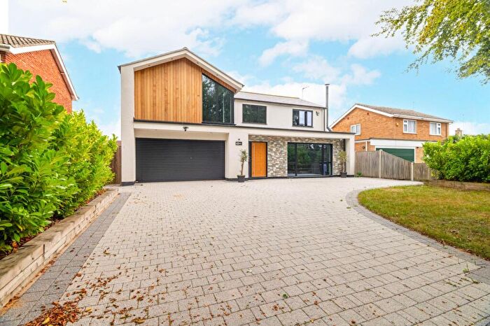 5 Bedroom Detached House For Sale In Gunton Church Lane, Lowestoft, NR32