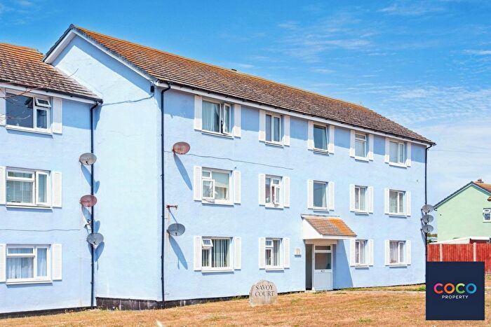 2 Bedroom Flat For Sale In Savoy Court, Road, Portland, Dorset, DT5