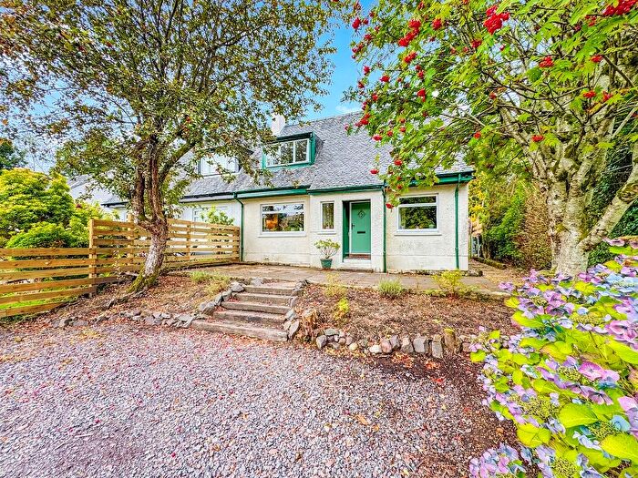 3 Bedroom Semi-Detached House For Sale In Lorn Road, Dunbeg, Argyll, Qq, Oban, PA37