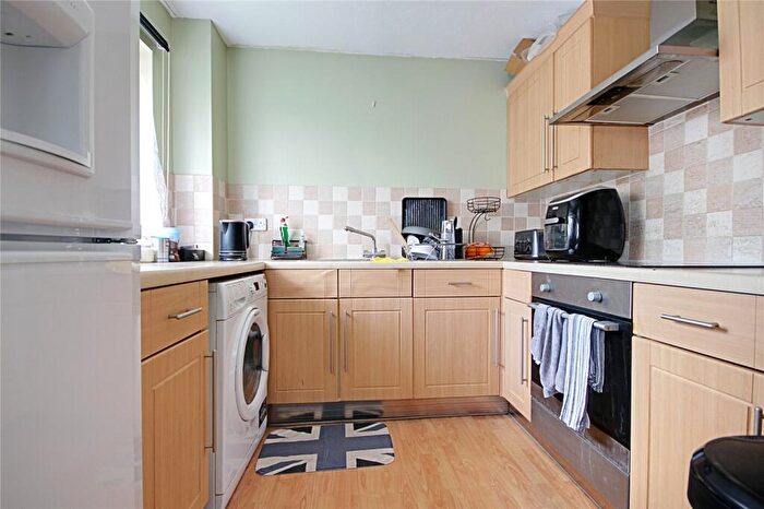 2 Bedroom Flat To Rent In John Gooch Drive, Enfield, EN2