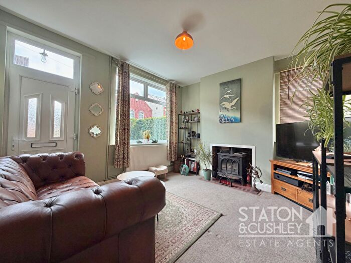3 Bedroom Semi-Detached House For Sale In Alfred Street, Pinxton, NG16