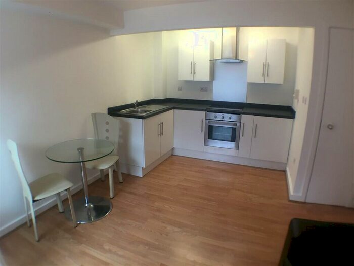 1 Bedroom Apartment To Rent In The Chandlers, The Calls, Leeds City Centre, LS2