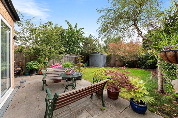 2 Bedroom Terraced House For Sale In Rommany Road, London, SE27