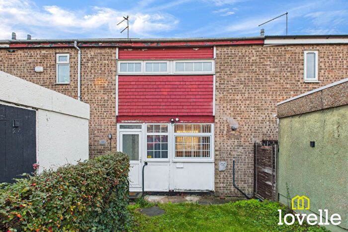 2 Bedroom Terraced House For Sale In Perran Close, Kingston Upon Hull, HU7