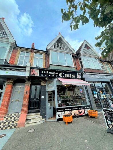 3 Bedroom Maisonette To Rent In Portland Road, Hove, BN3