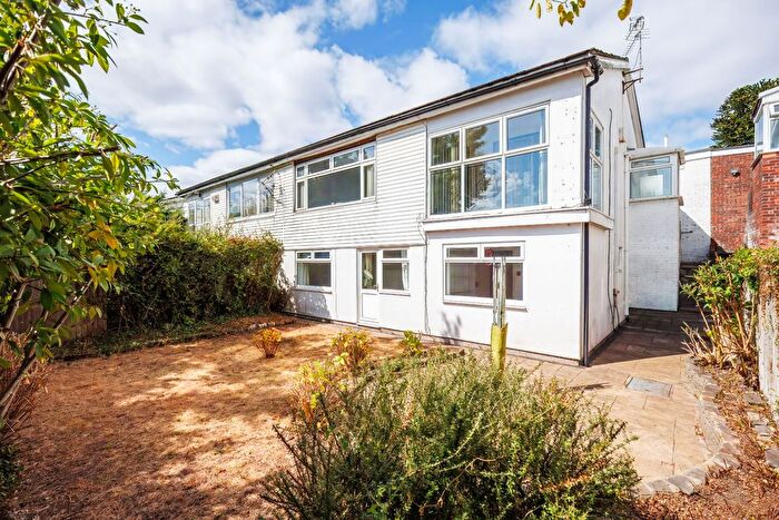 4 Bedroom Detached House For Sale In Hollybush Rise, Cardiff, CF23