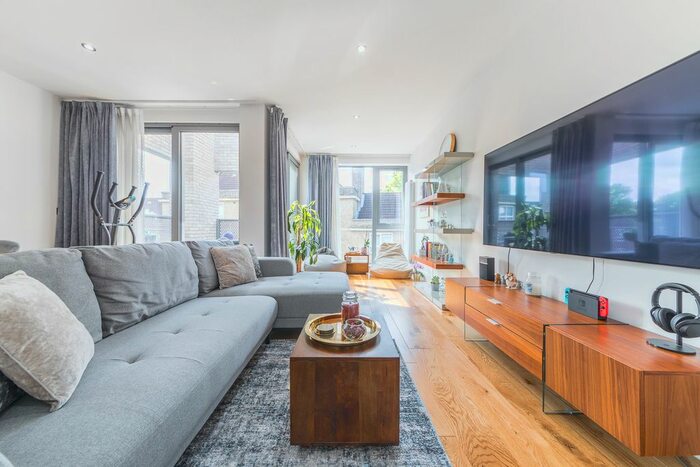 2 Bedroom Flat To Rent In C Bardsley Lane, Greenwich, London, SE10