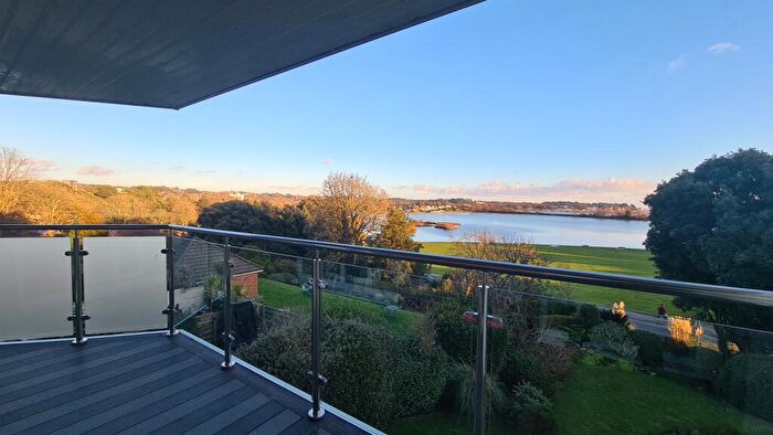 2 Bedroom Apartment To Rent In Mount Pleasant Road, Poole, BH15