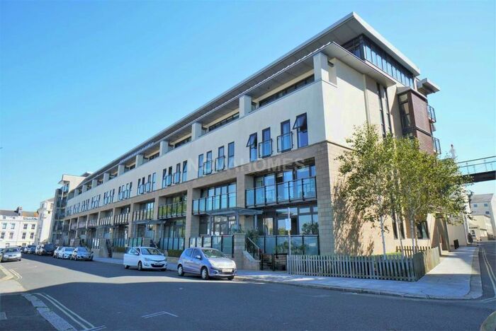 2 Bedroom Flat To Rent In Grand Hotel Road, Plymouth, PL1