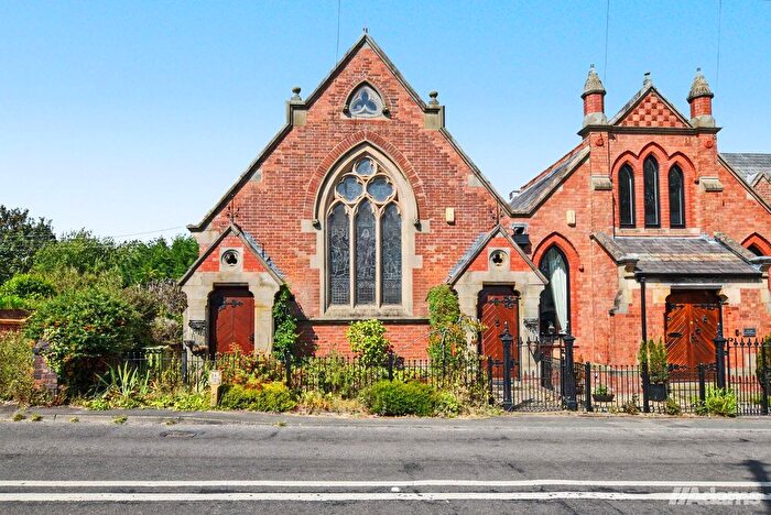 3 Bedroom End Of Terrace House For Sale In The Old Chapel, Runcorn Road, Moore, Cheshire, WA4