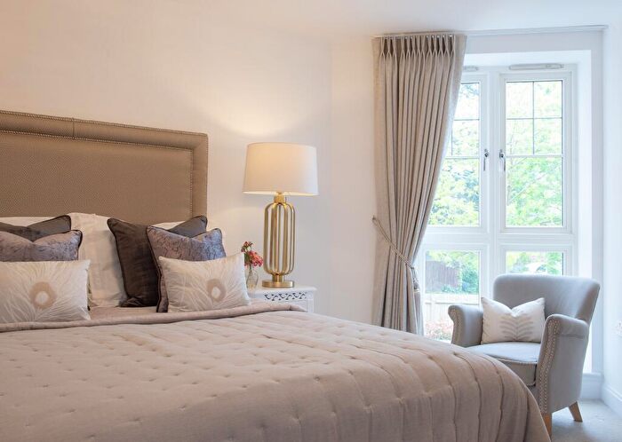 1 Bedroom Retirement Property To Rent In Hooton Road, Willaston, Cheshire, CH64