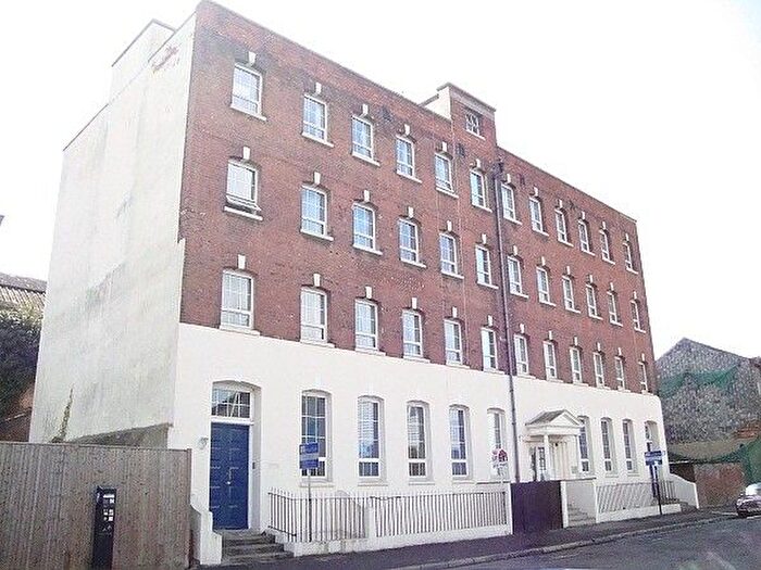 1 Bedroom Property To Rent In Atlantic Mansions, Albert Road South, Southampton, SO14