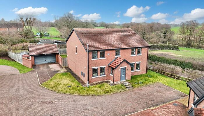 5 Bedroom Detached House For Sale In Village View Close, Audlem, CW3