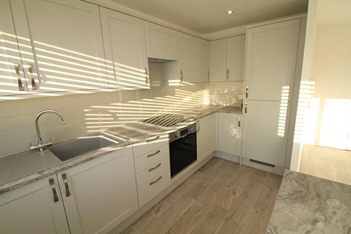 1 Bedroom Flat To Rent In Templar Road, Beeston, NG9