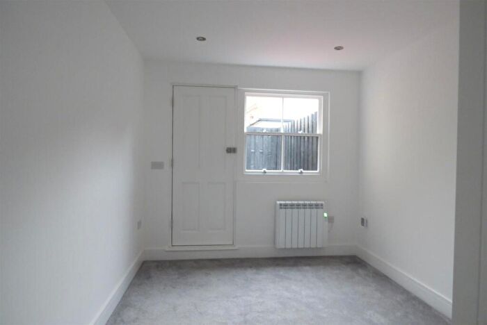 1 Bedroom Maisonette To Rent In Meeting House Lane, Brighton, BN1